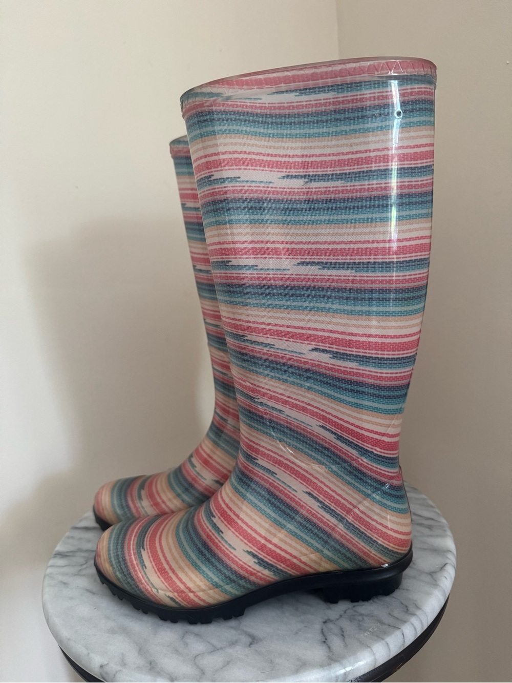 UGG Australia Shaye Serape Striped Waterproof Rubber Rain Boots Women’s Size 5 - Picture 3 of 10